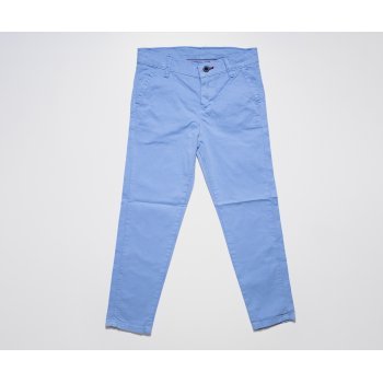 Pantaloni bleu deschis